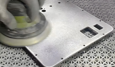 Polishing of aluminium