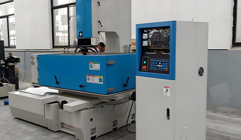 Sinker EDM Machine