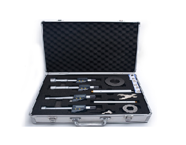 Digital 3 point inside Micrometer