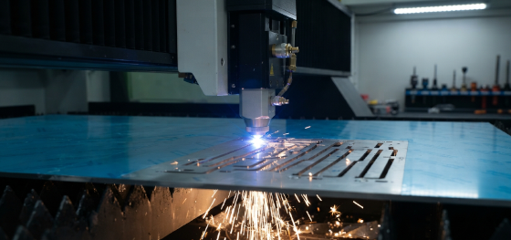 fiber laser cutting aluminum plate