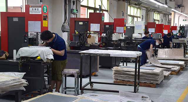 Sheet metal riveting shop